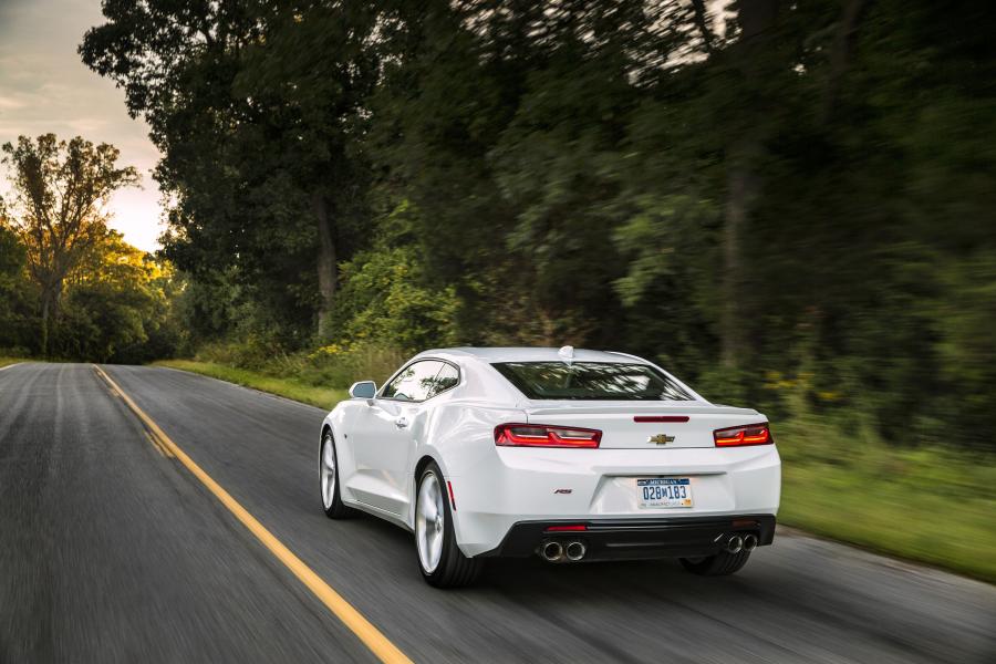  Chevrolet Camaro RS 2016 года  (фото 5 из 26)